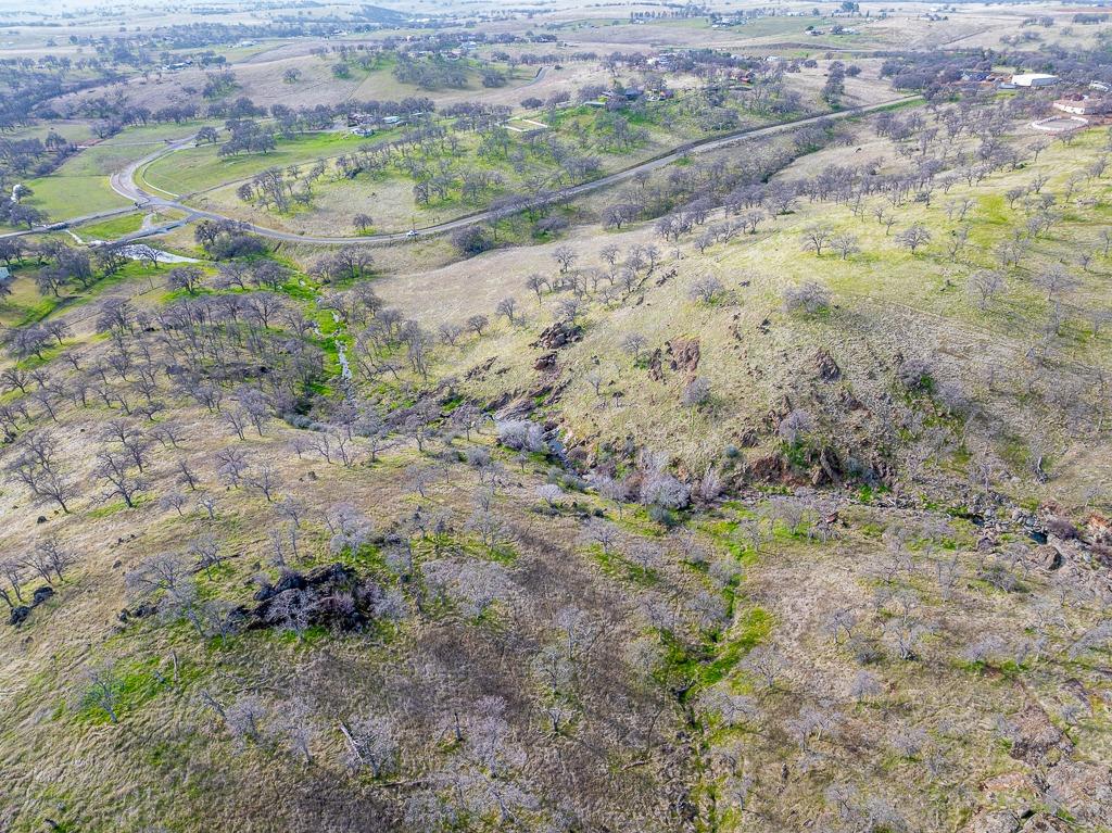 14 Los Nogales Rd, La Grange, CA 95329