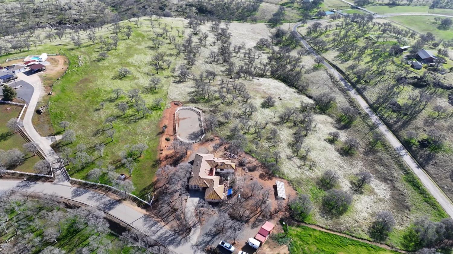 14 Los Nogales Rd, La Grange, CA 95329