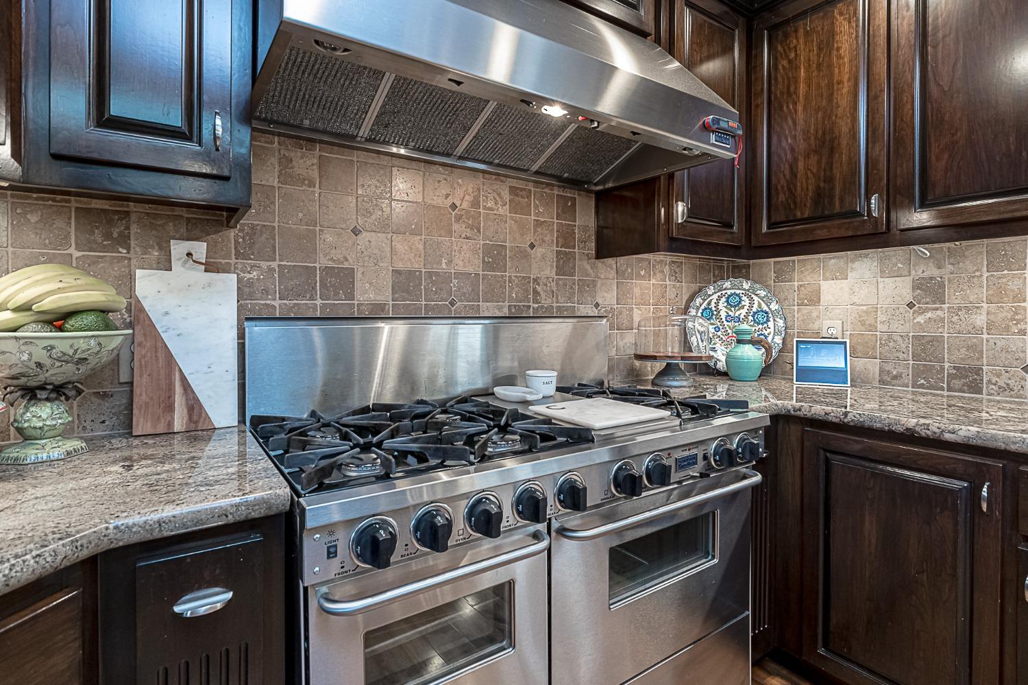 6613 Woodland Ave, Modesto, CA 95358