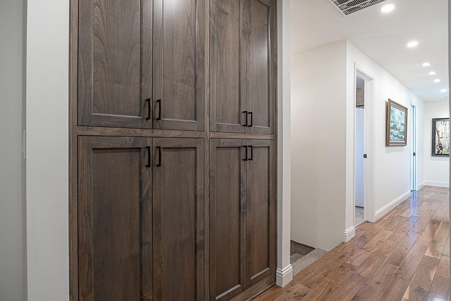 6613 Woodland Ave, Modesto, CA 95358