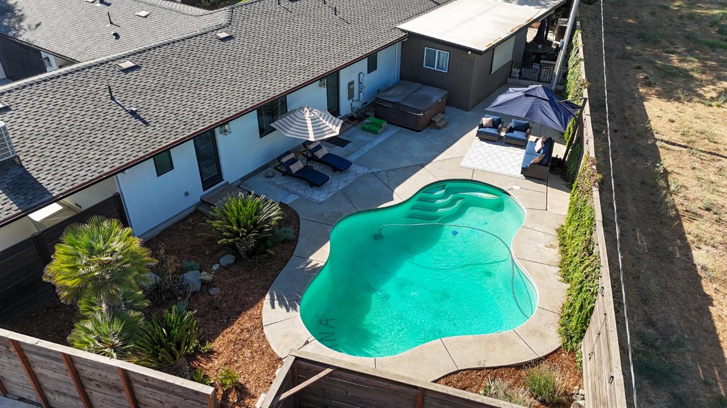 6613 Woodland Ave, Modesto, CA 95358