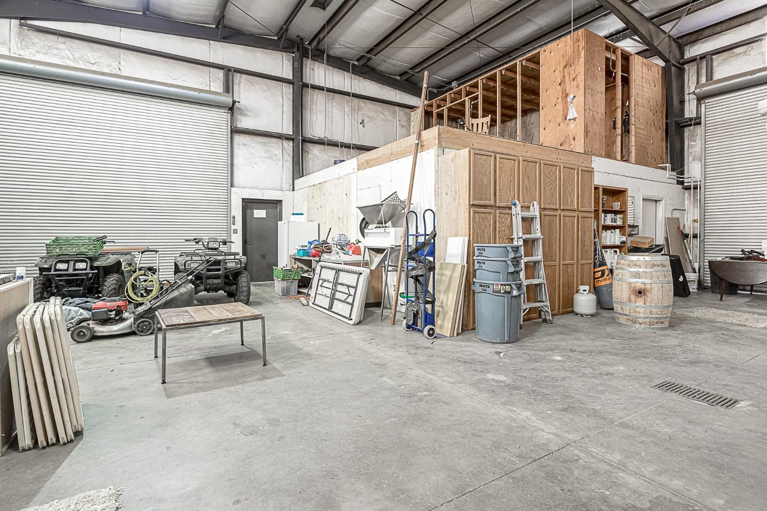 6613 Woodland Ave, Modesto, CA 95358