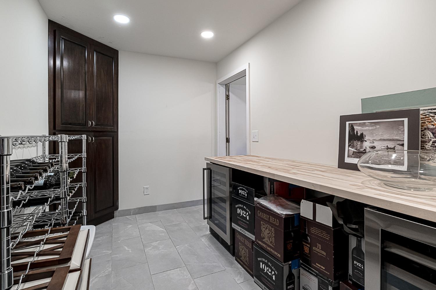 6613 Woodland Ave, Modesto, CA 95358