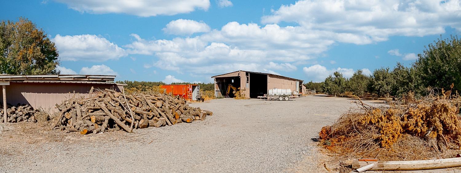 6613 Woodland Ave, Modesto, CA 95358