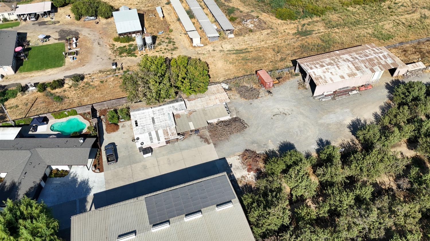 6613 Woodland Ave, Modesto, CA 95358