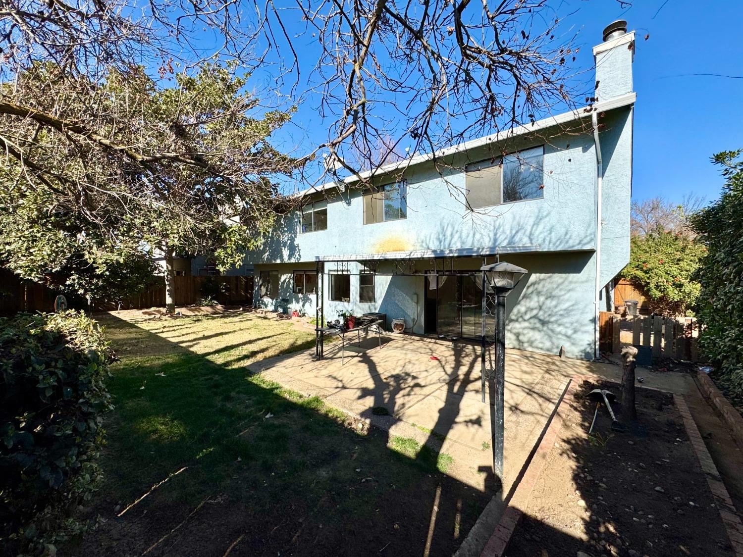 708 Bonneau Ct, Patterson, CA 95363