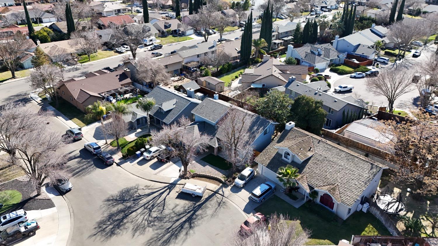 708 Bonneau Ct, Patterson, CA 95363