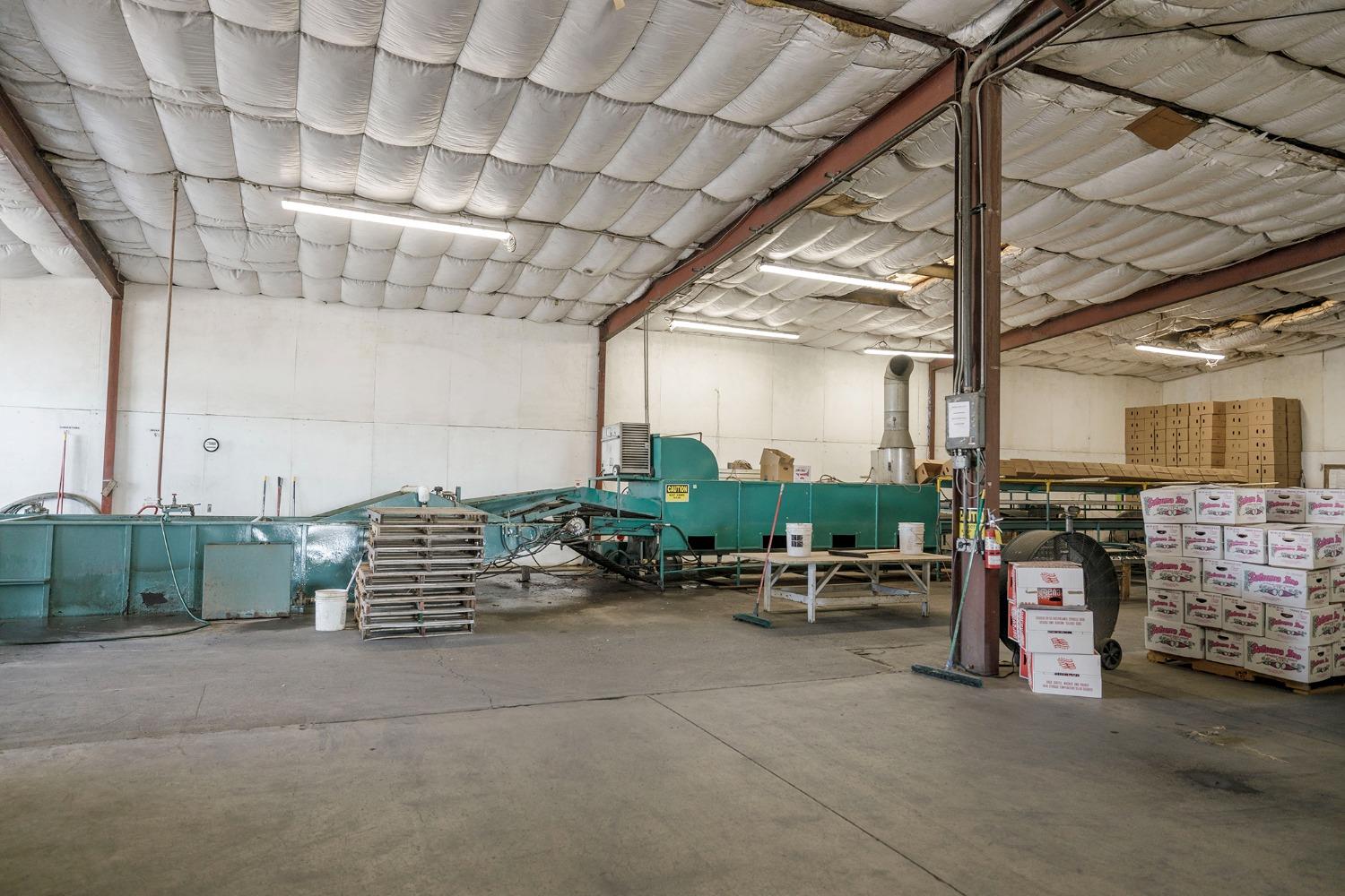 15490 Atwater Jordan Rd, Livingston, CA 95334