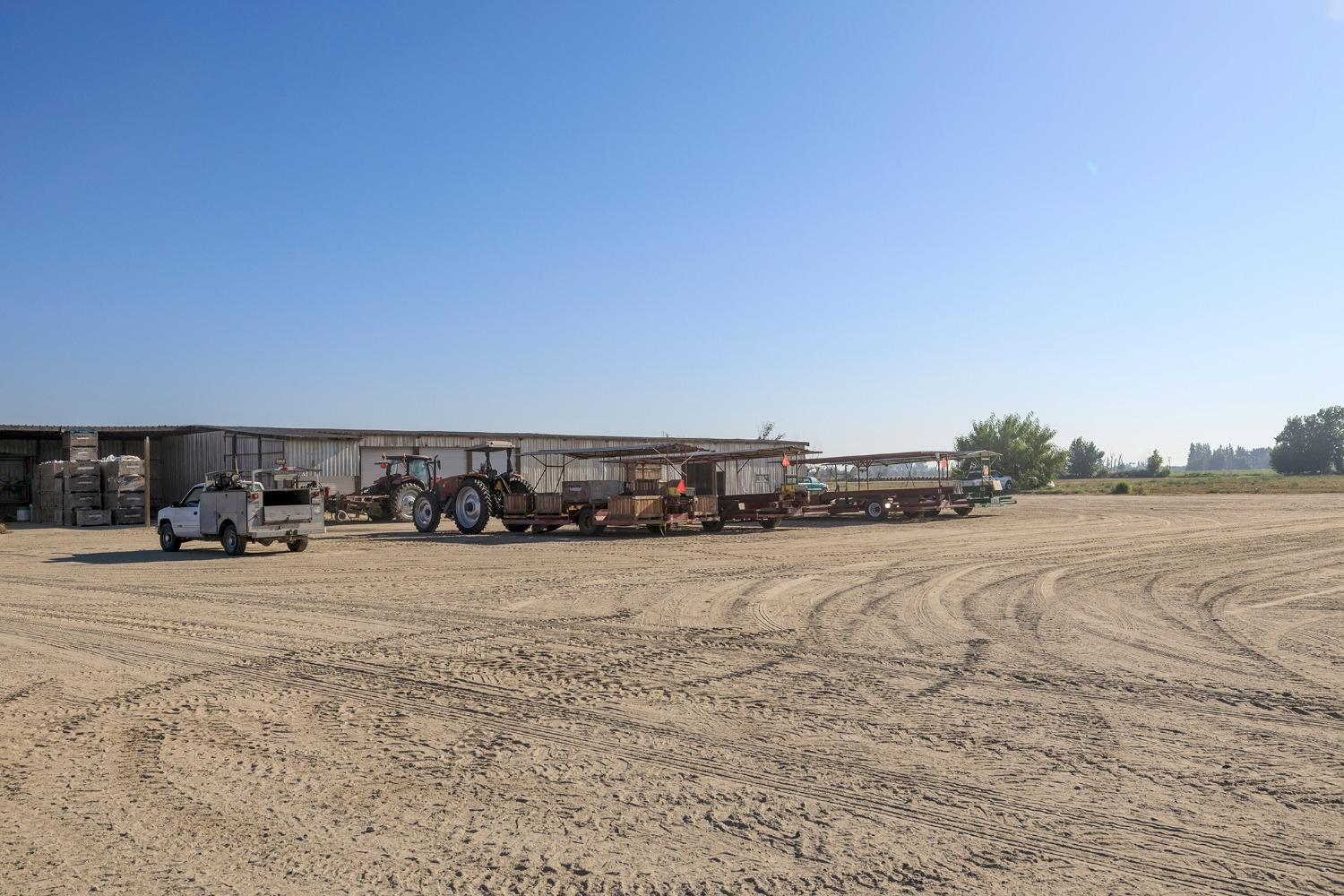 15490 Atwater Jordan Rd, Livingston, CA 95334