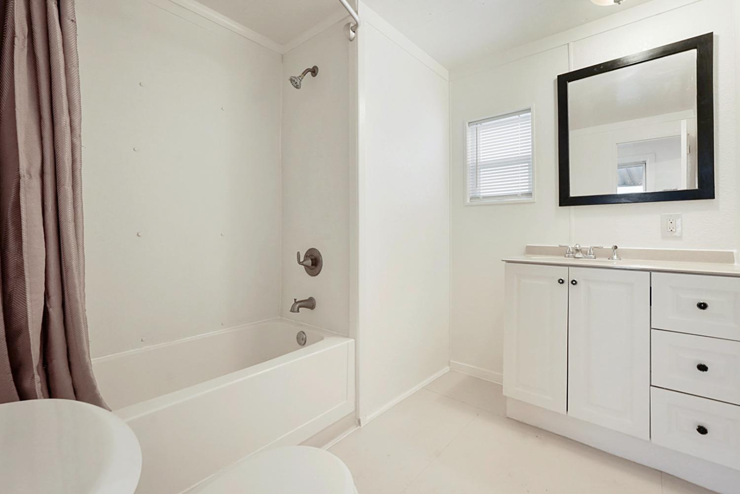 7341 Eleanor Ave #41, Oakdale, CA 95361