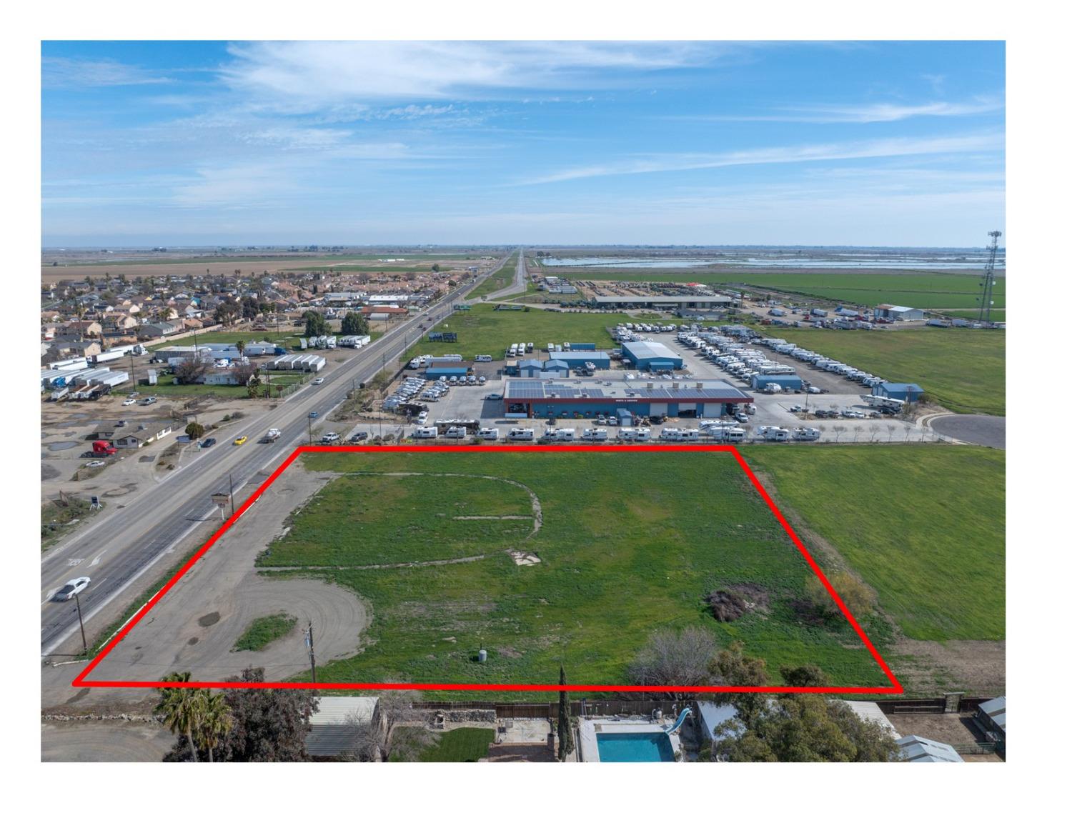 2527 E Pacheco Blvd, Los Banos, CA 95322