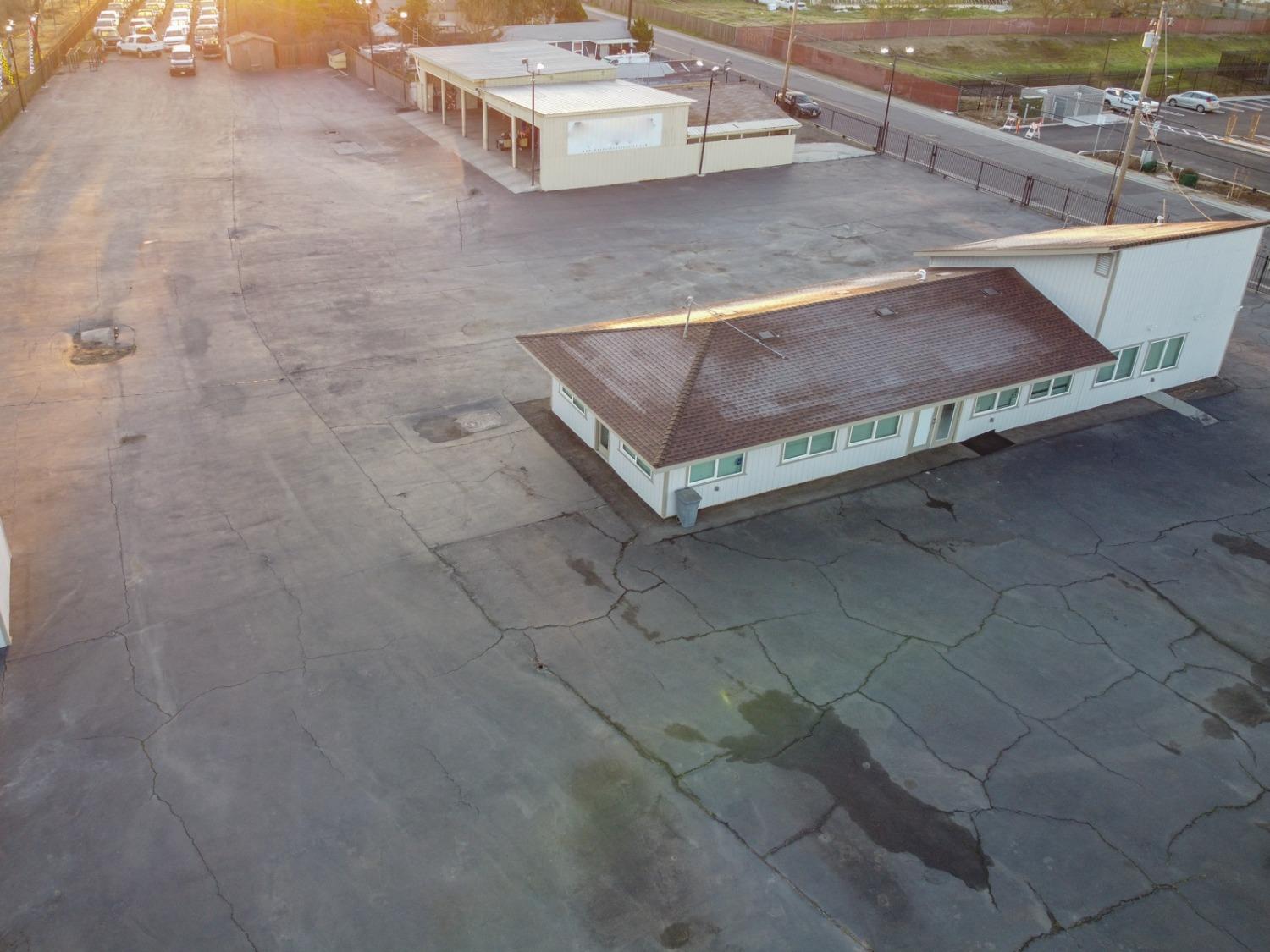 854 Crows Landing Rd, Modesto, CA 95351