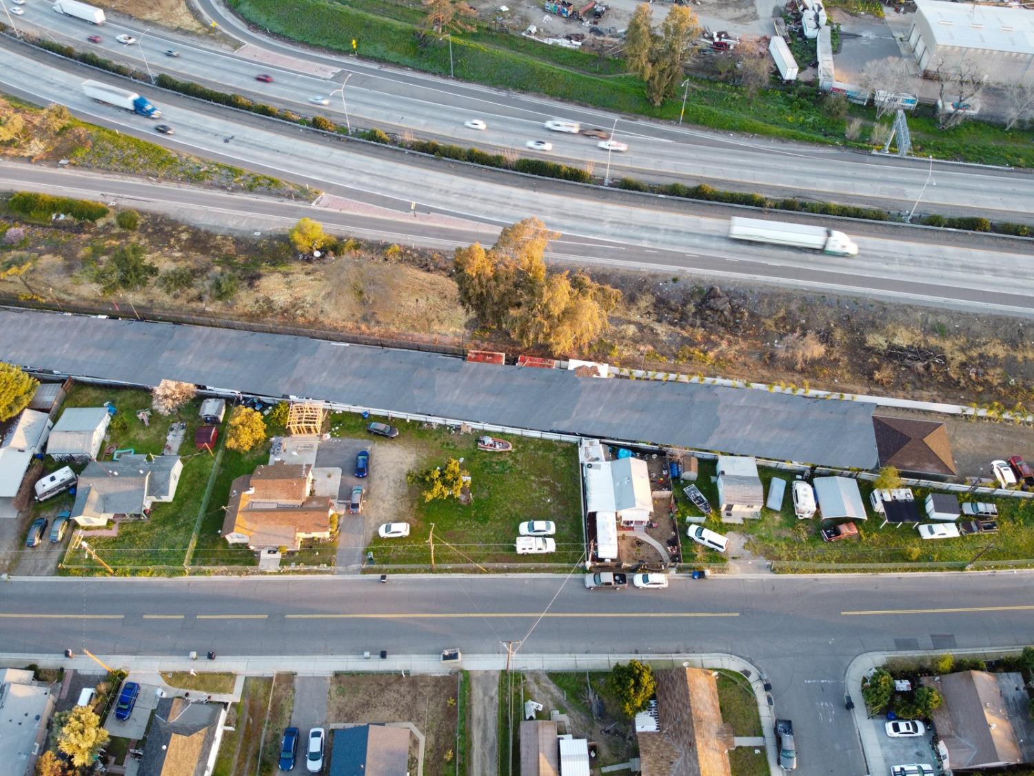 854 Crows Landing Rd, Modesto, CA 95351