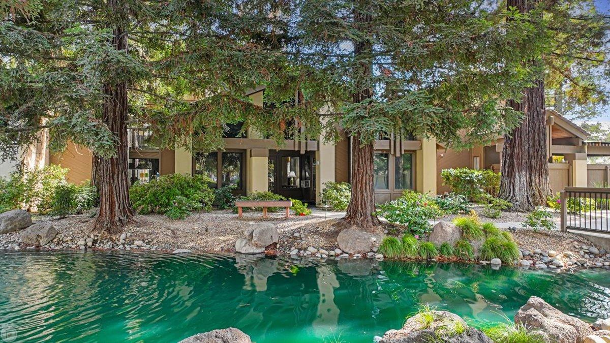 3701 Colonial Dr #23, Modesto, CA 95356