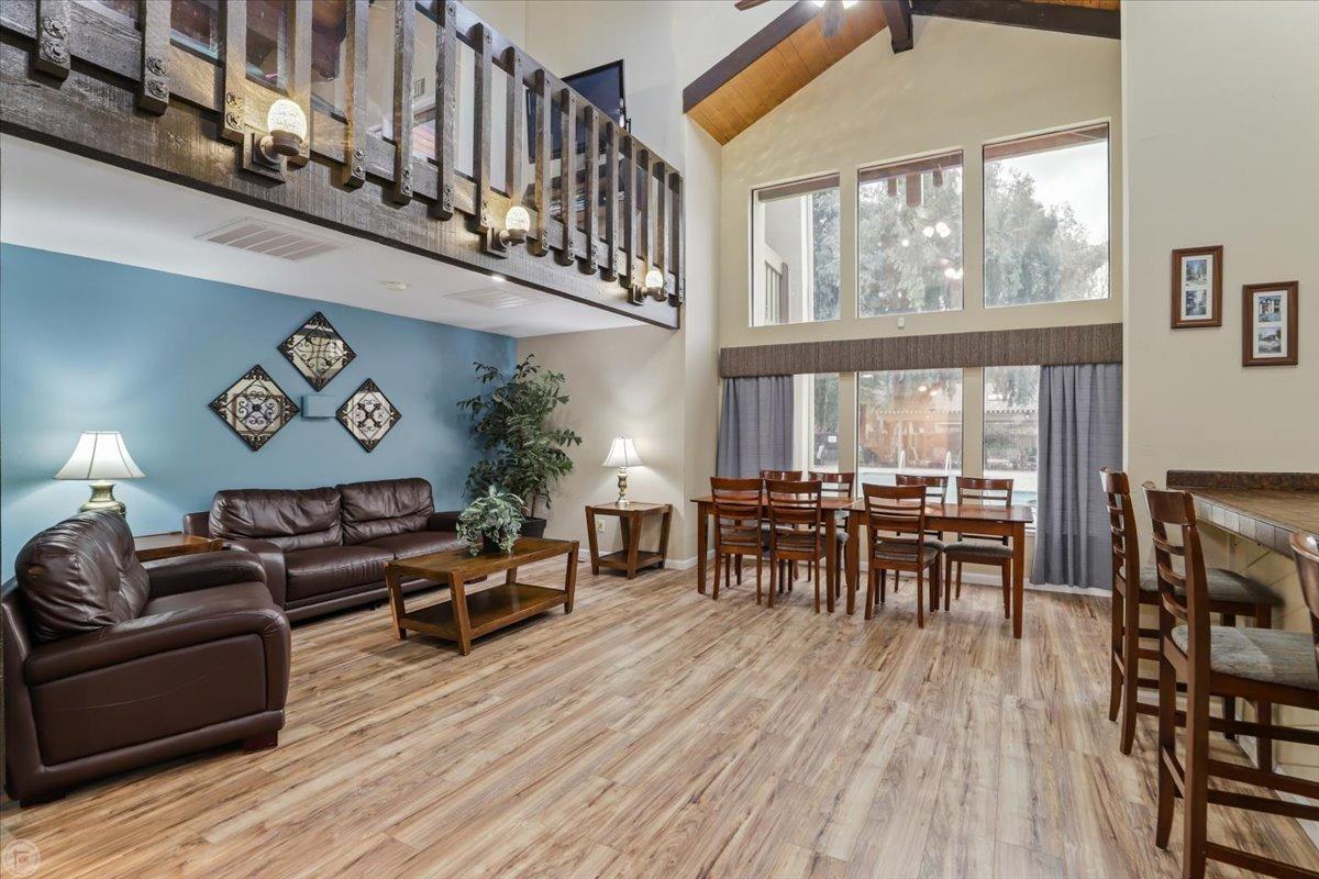 3701 Colonial Dr #23, Modesto, CA 95356