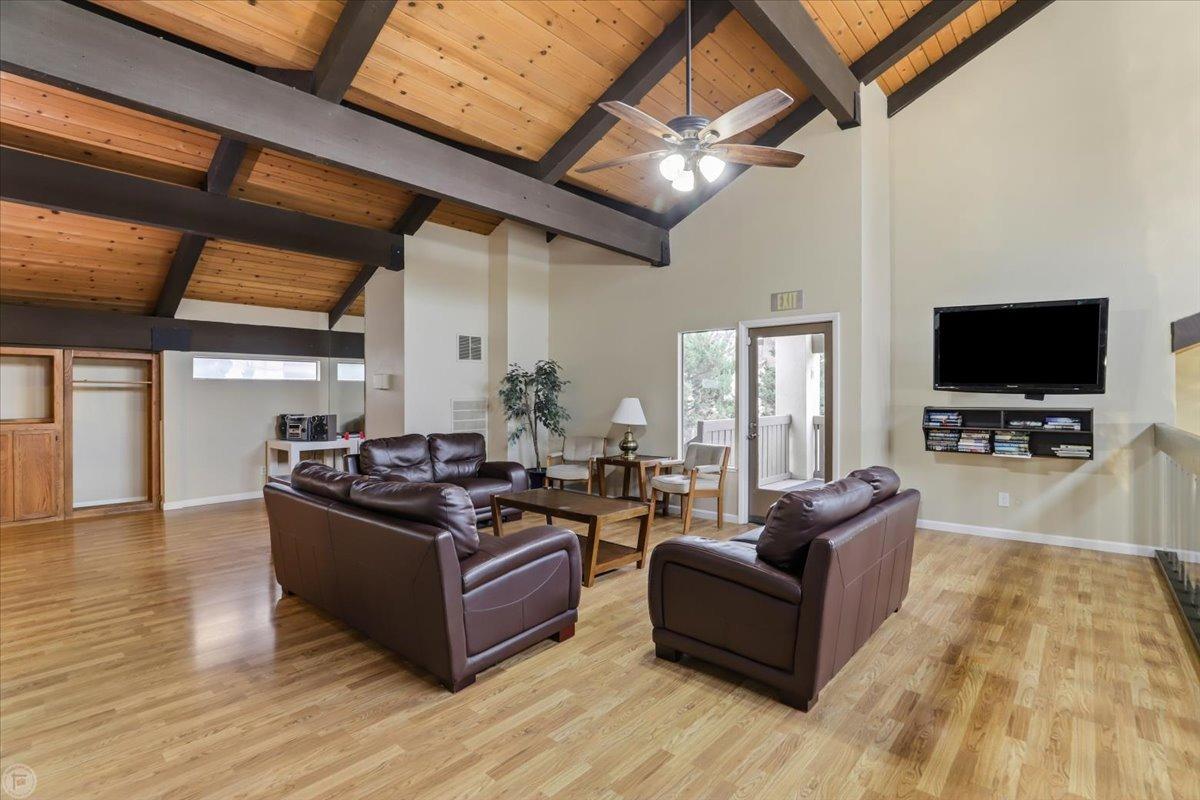 3701 Colonial Dr #23, Modesto, CA 95356