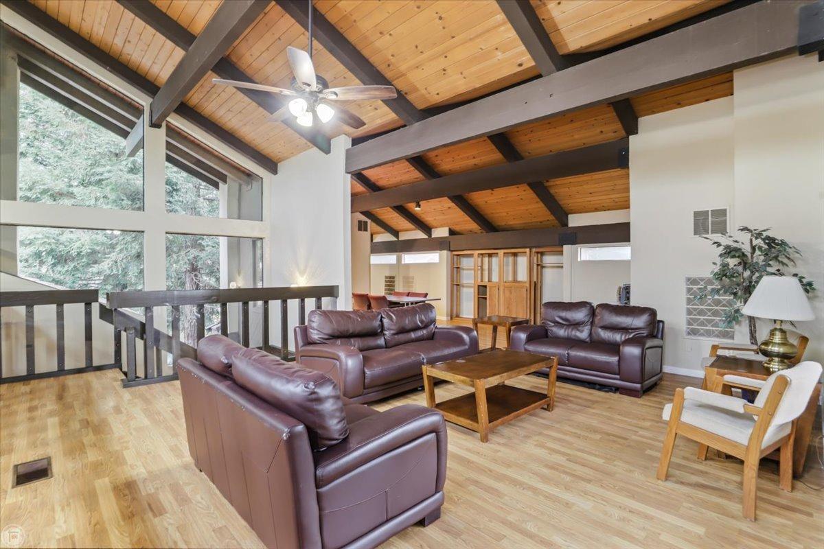 3701 Colonial Dr #23, Modesto, CA 95356