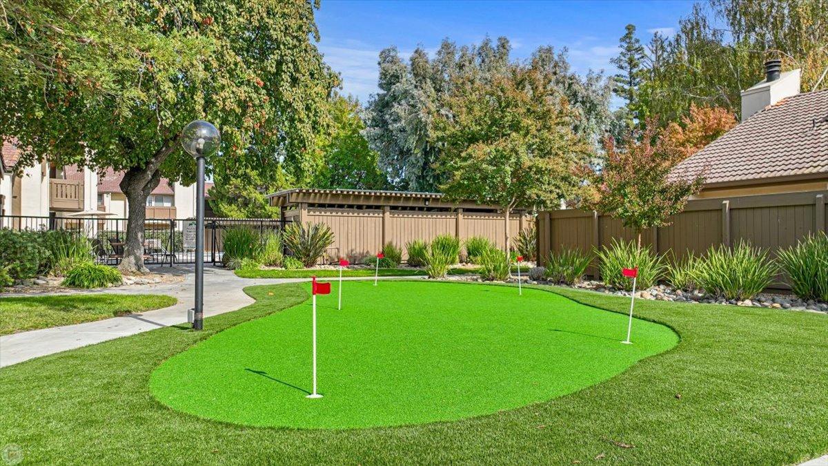 3701 Colonial Dr #23, Modesto, CA 95356