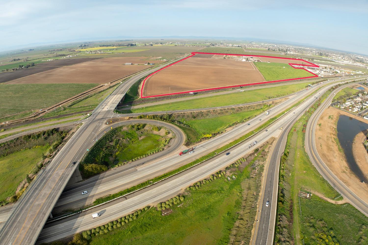 1515 E Mission Ave, Merced, CA 95341