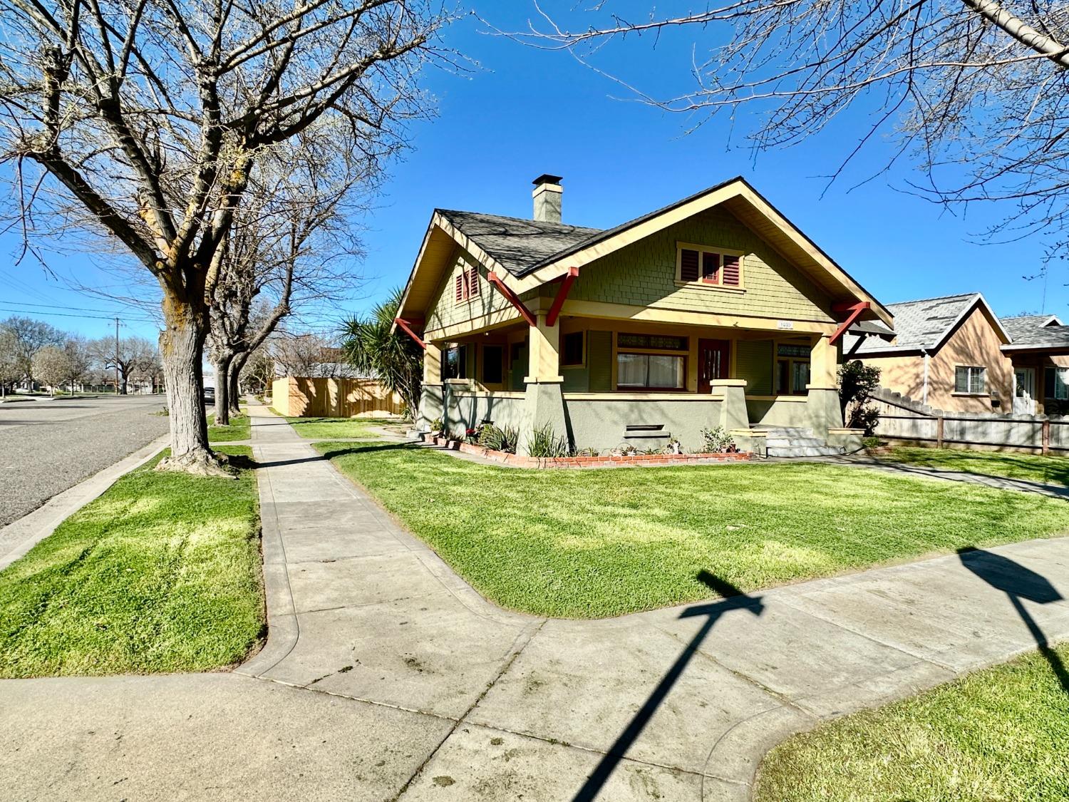 1059 Q St, Newman, CA 95360