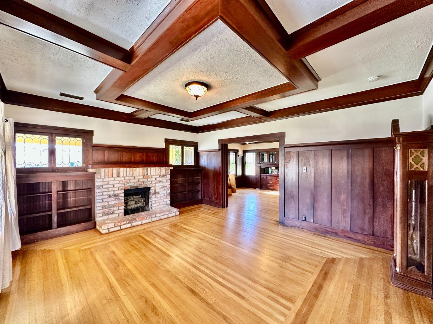 1059 Q St, Newman, CA 95360