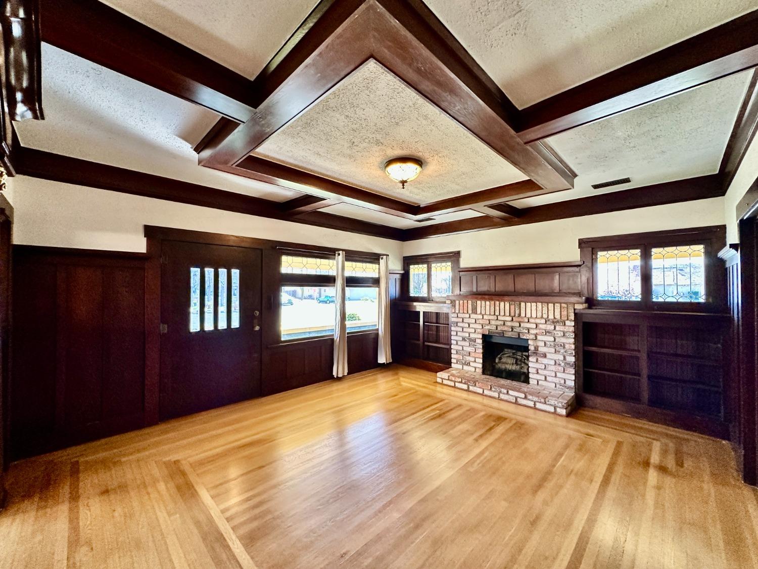 1059 Q St, Newman, CA 95360