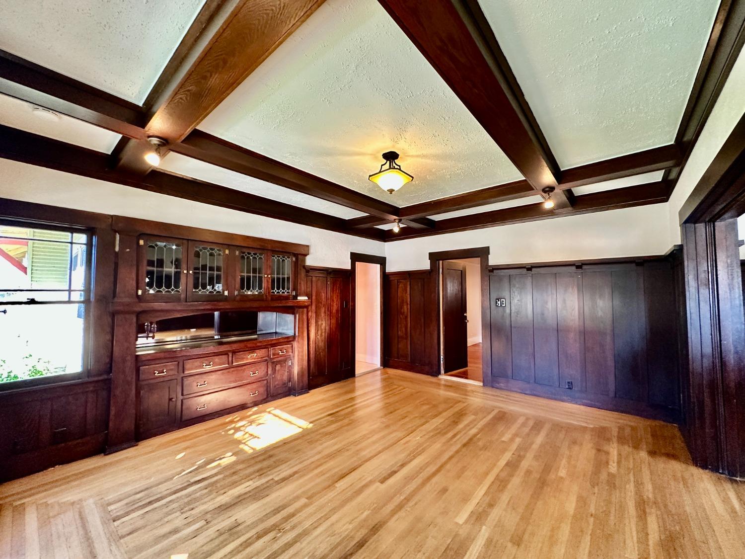 1059 Q St, Newman, CA 95360