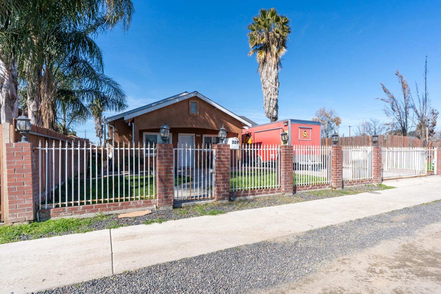 509 Kerr Ave, Modesto, CA 95354