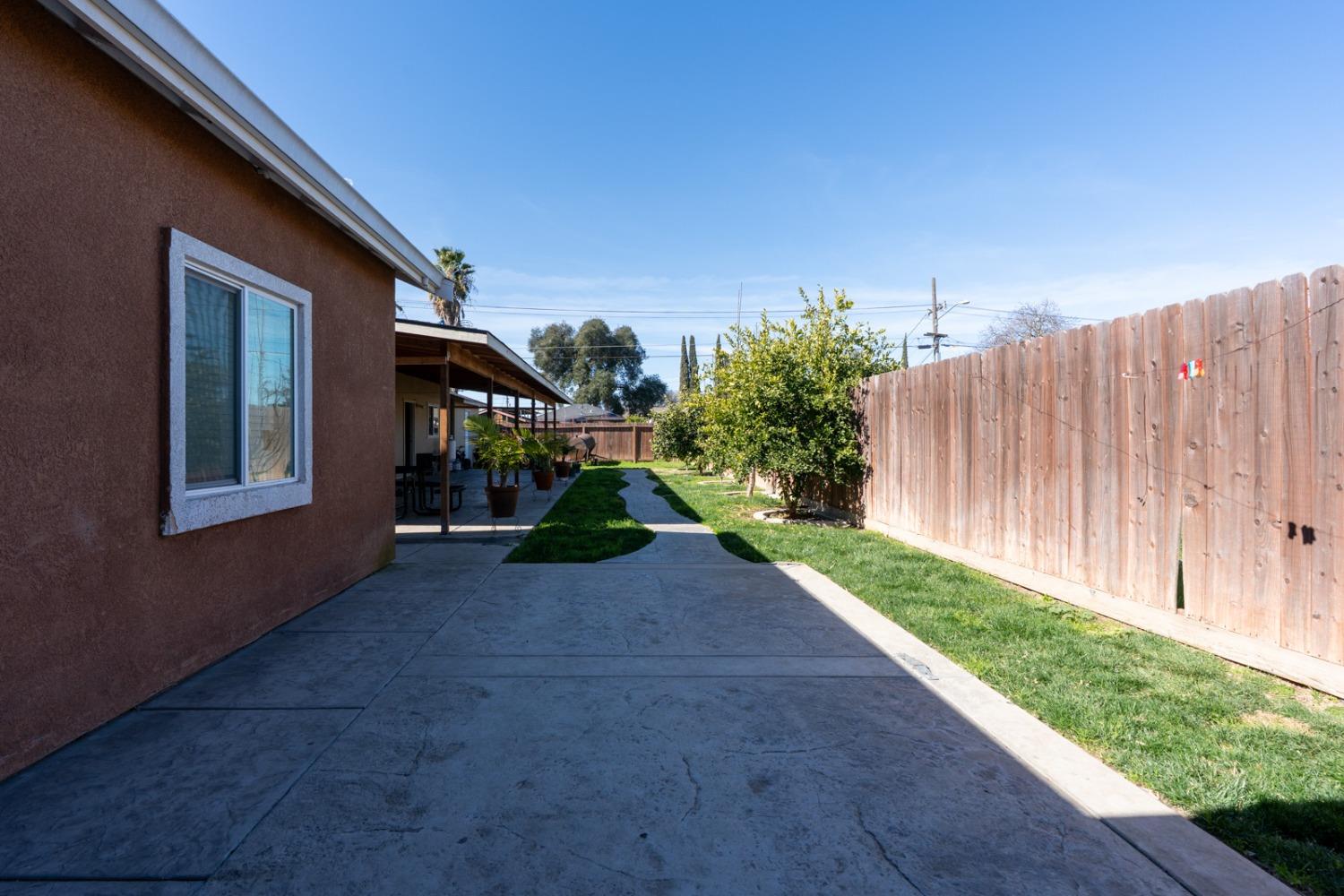 509 Kerr Ave, Modesto, CA 95354