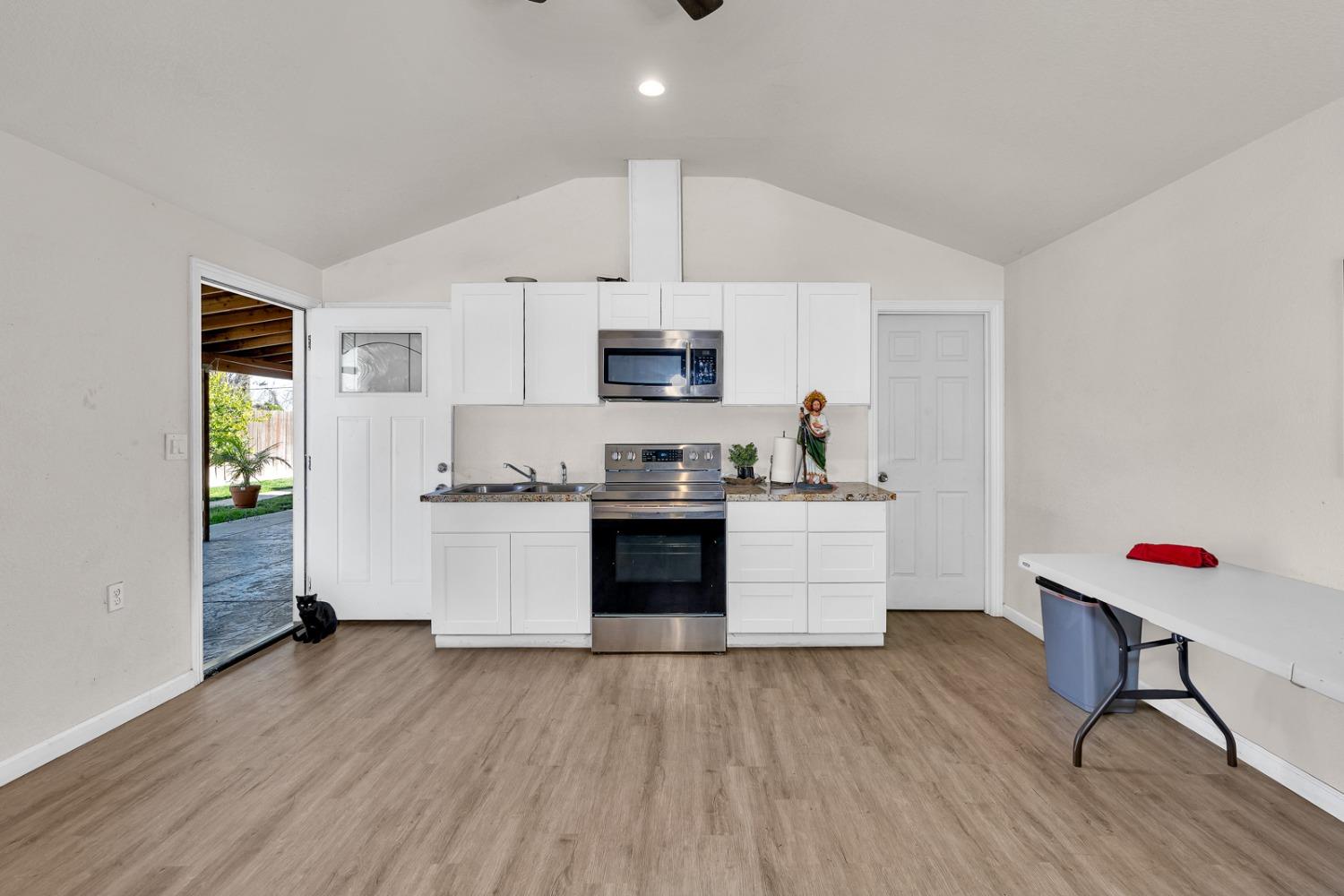 509 Kerr Ave, Modesto, CA 95354