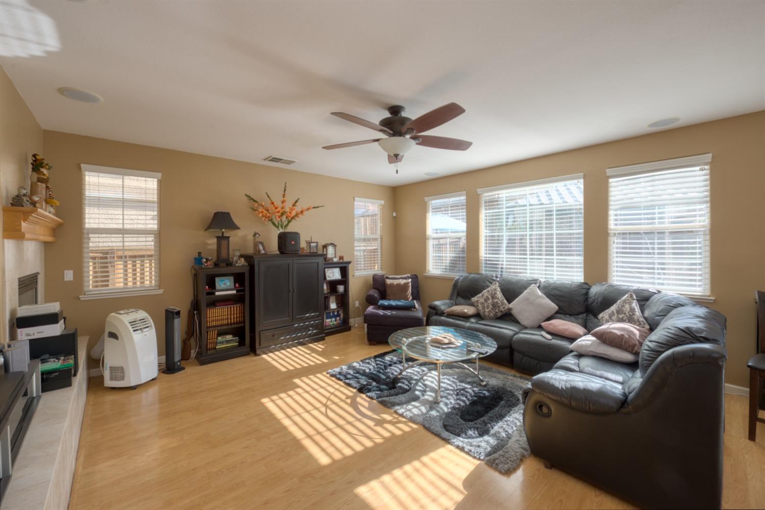 20833 Shrub Oak Dr, Patterson, CA 95363