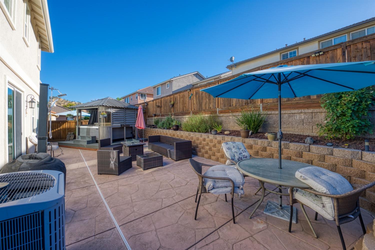 20833 Shrub Oak Dr, Patterson, CA 95363