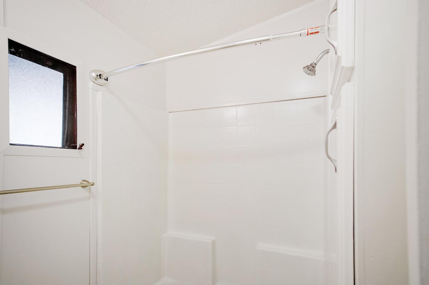 1500 Held Dr #103, Modesto, CA 95355