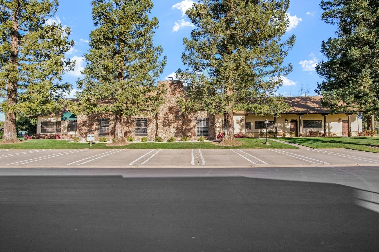 1500 Held Dr #103, Modesto, CA 95355