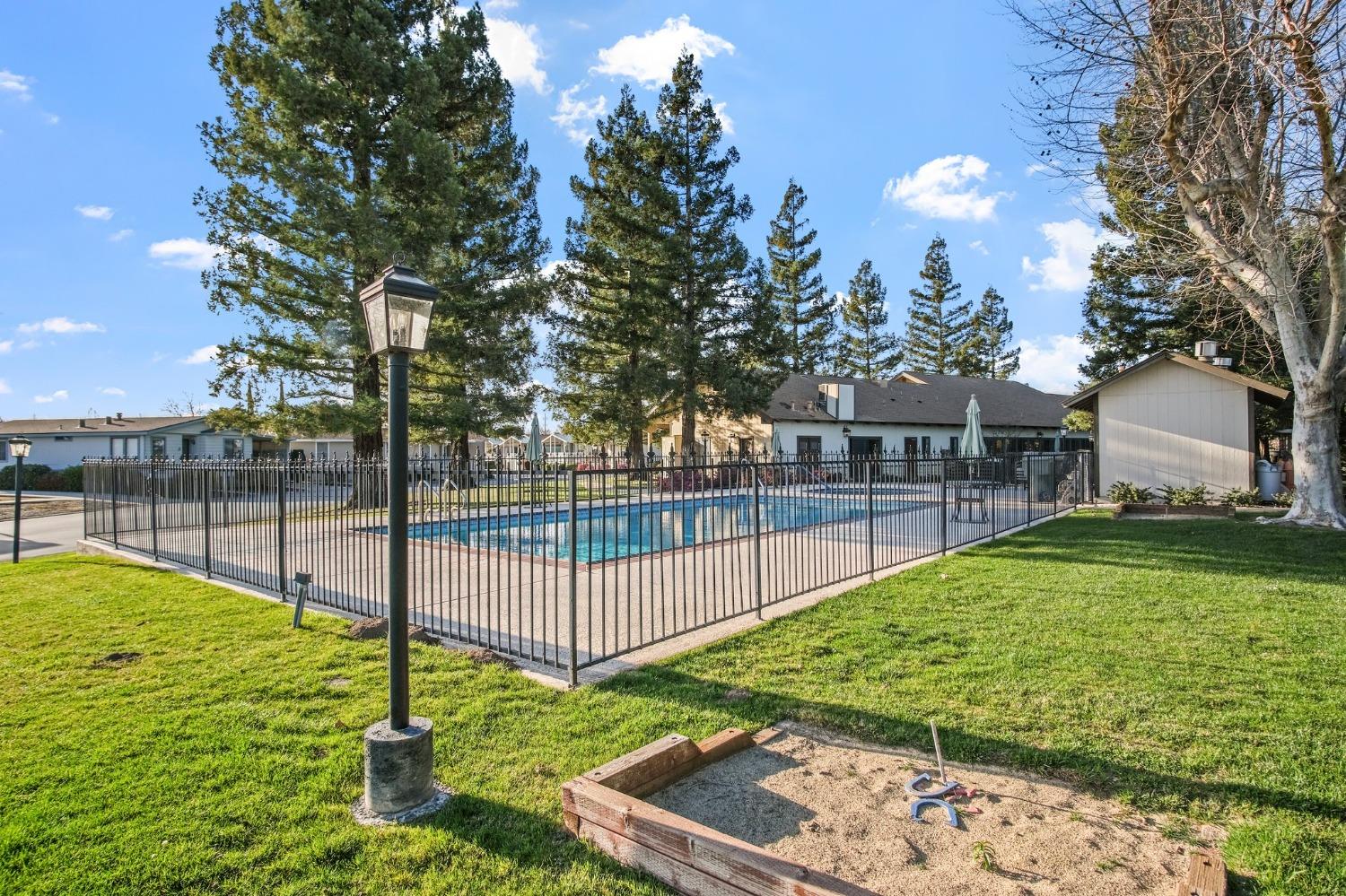 1500 Held Dr #103, Modesto, CA 95355