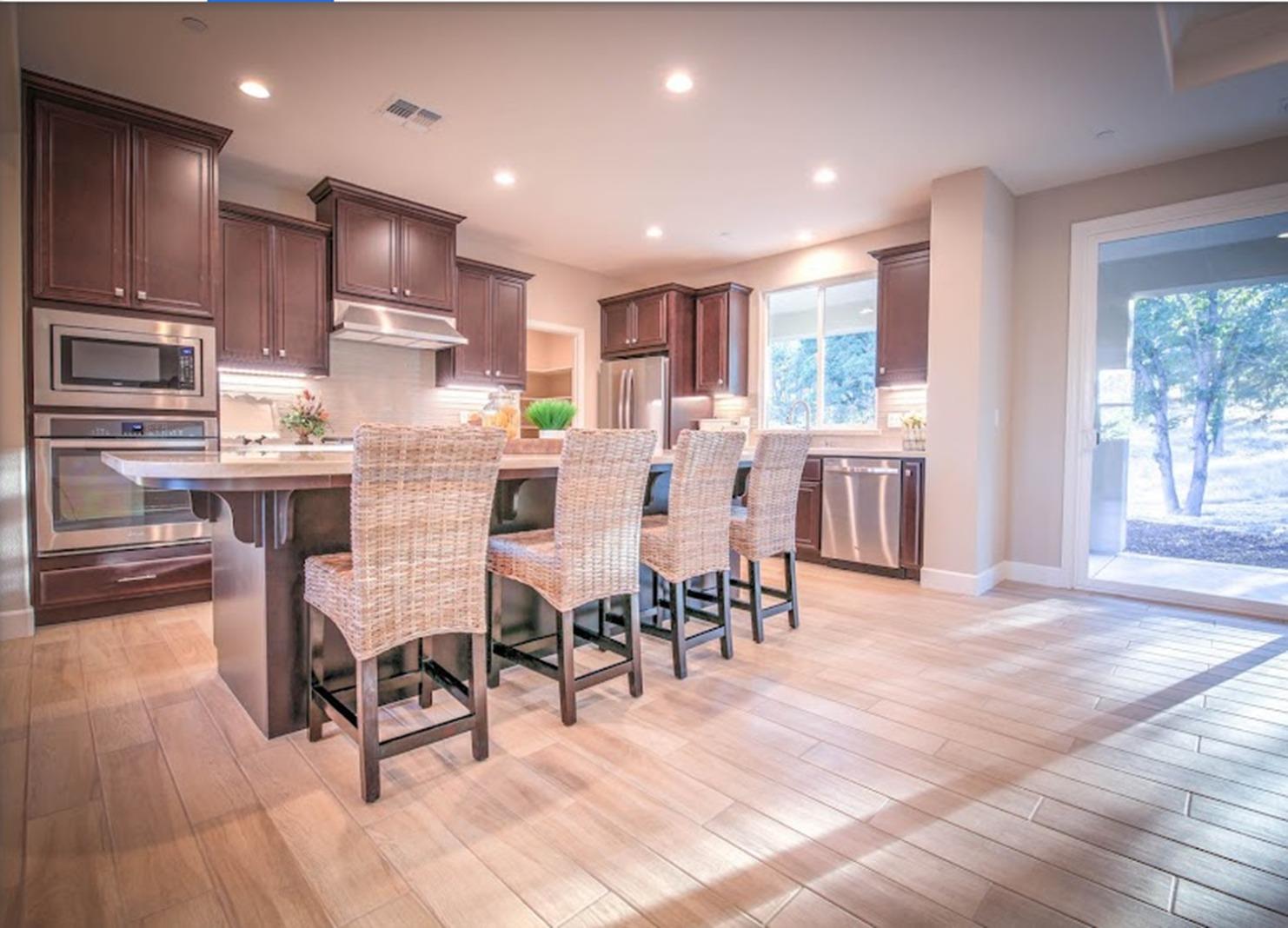 116 Paseo Verde Dr, Copperopolis, CA 95228