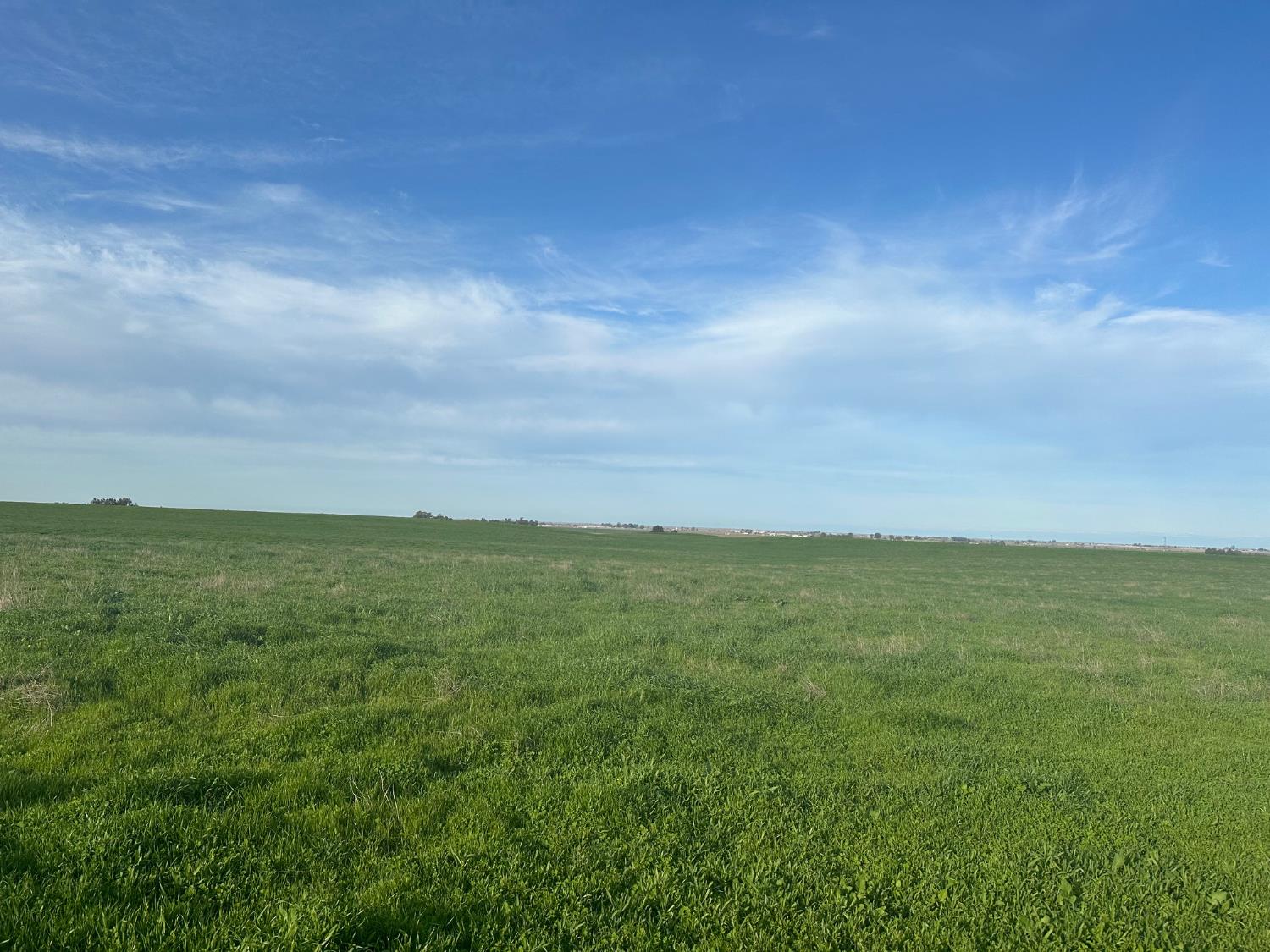 1 Billy Wright Rd, Los Banos, CA 93635