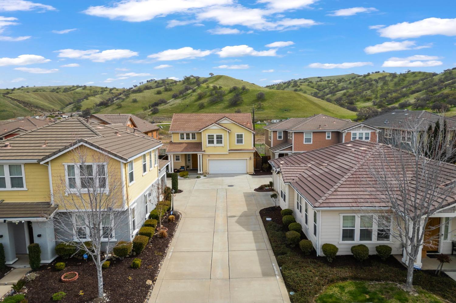 9389 Vintner Cir, Patterson, CA 95363