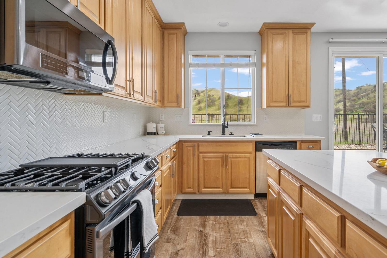 9389 Vintner Cir, Patterson, CA 95363