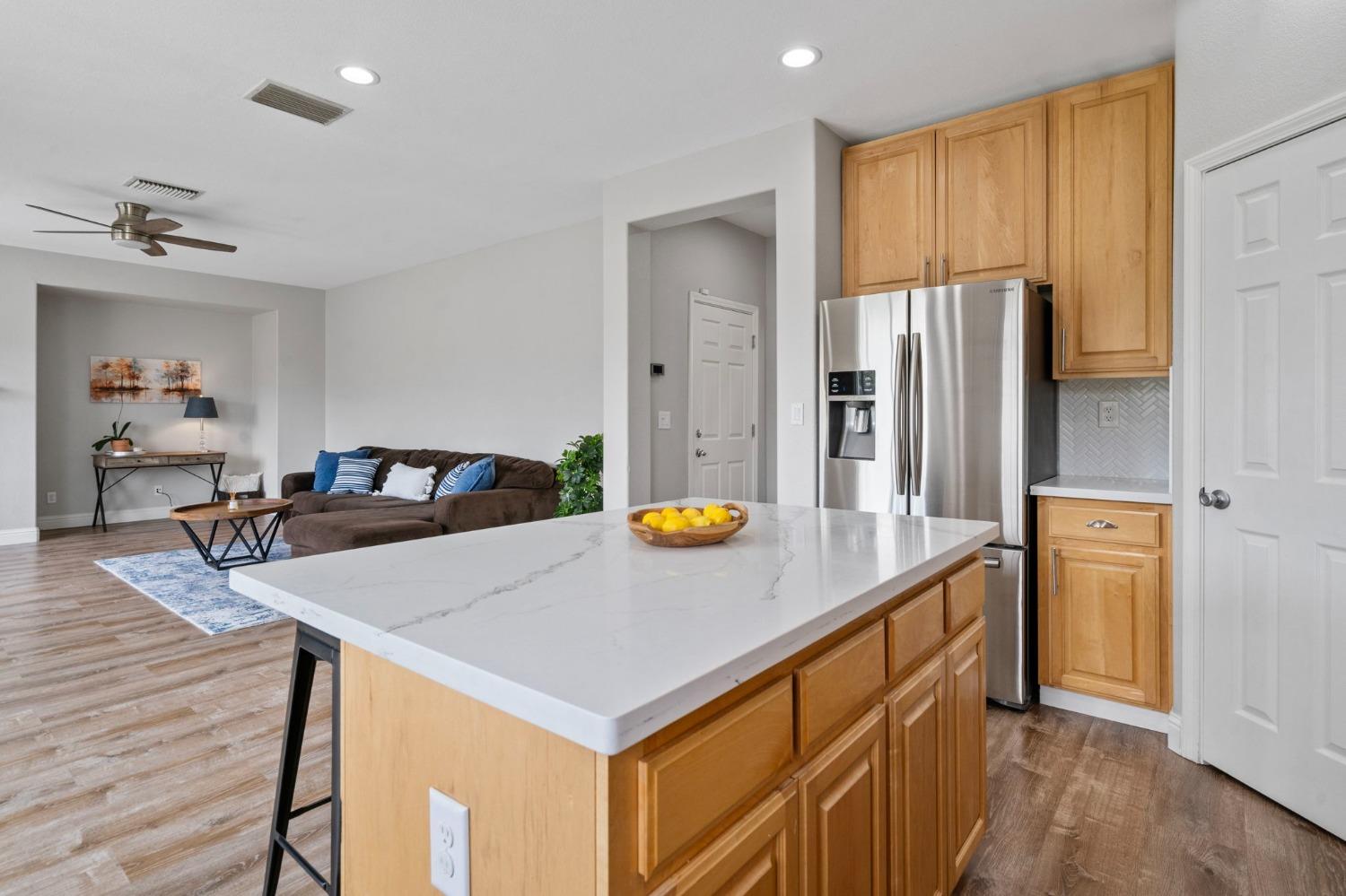 9389 Vintner Cir, Patterson, CA 95363