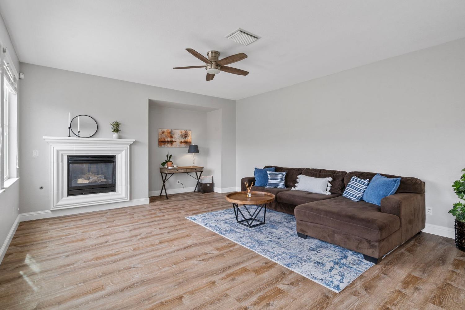 9389 Vintner Cir, Patterson, CA 95363