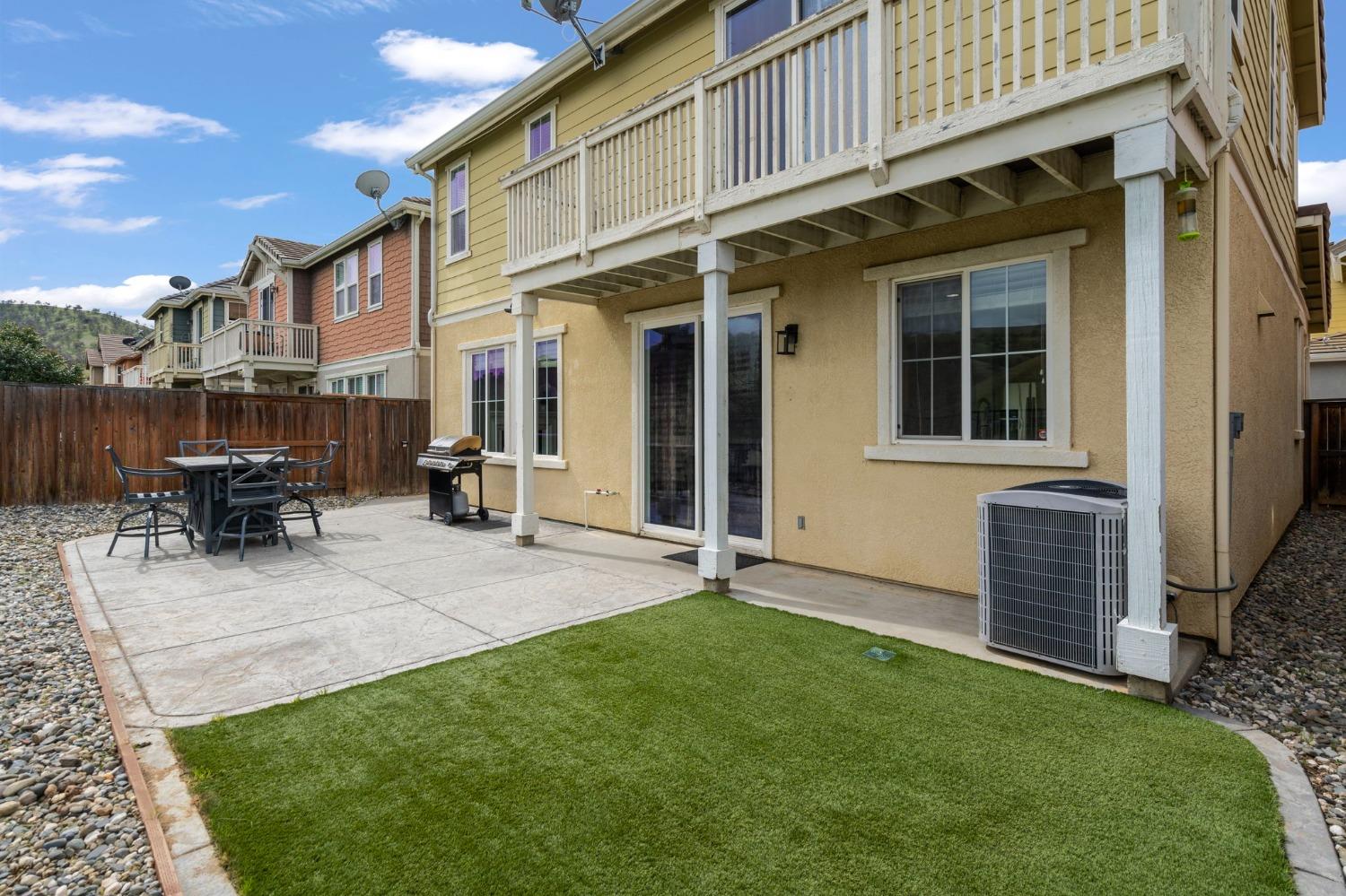 9389 Vintner Cir, Patterson, CA 95363