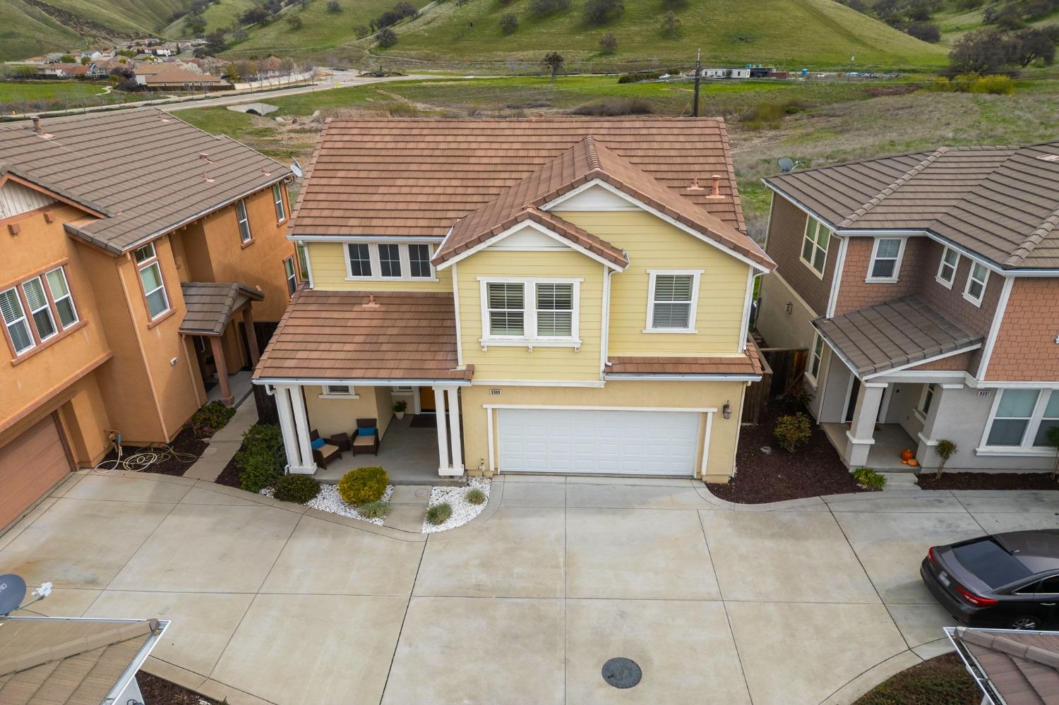 9389 Vintner Cir, Patterson, CA 95363