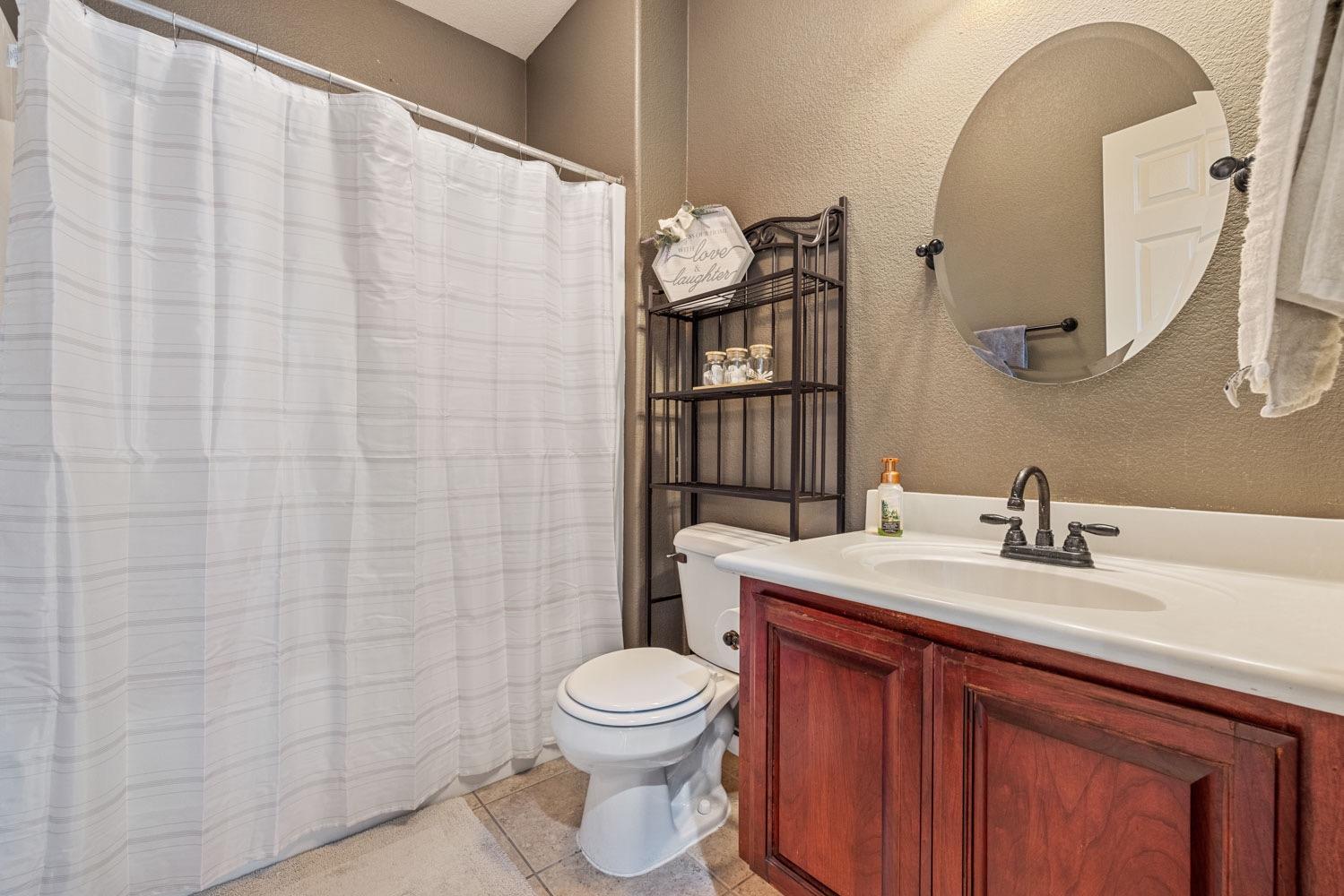 20633 Sarazen Pl, Patterson, CA 95363