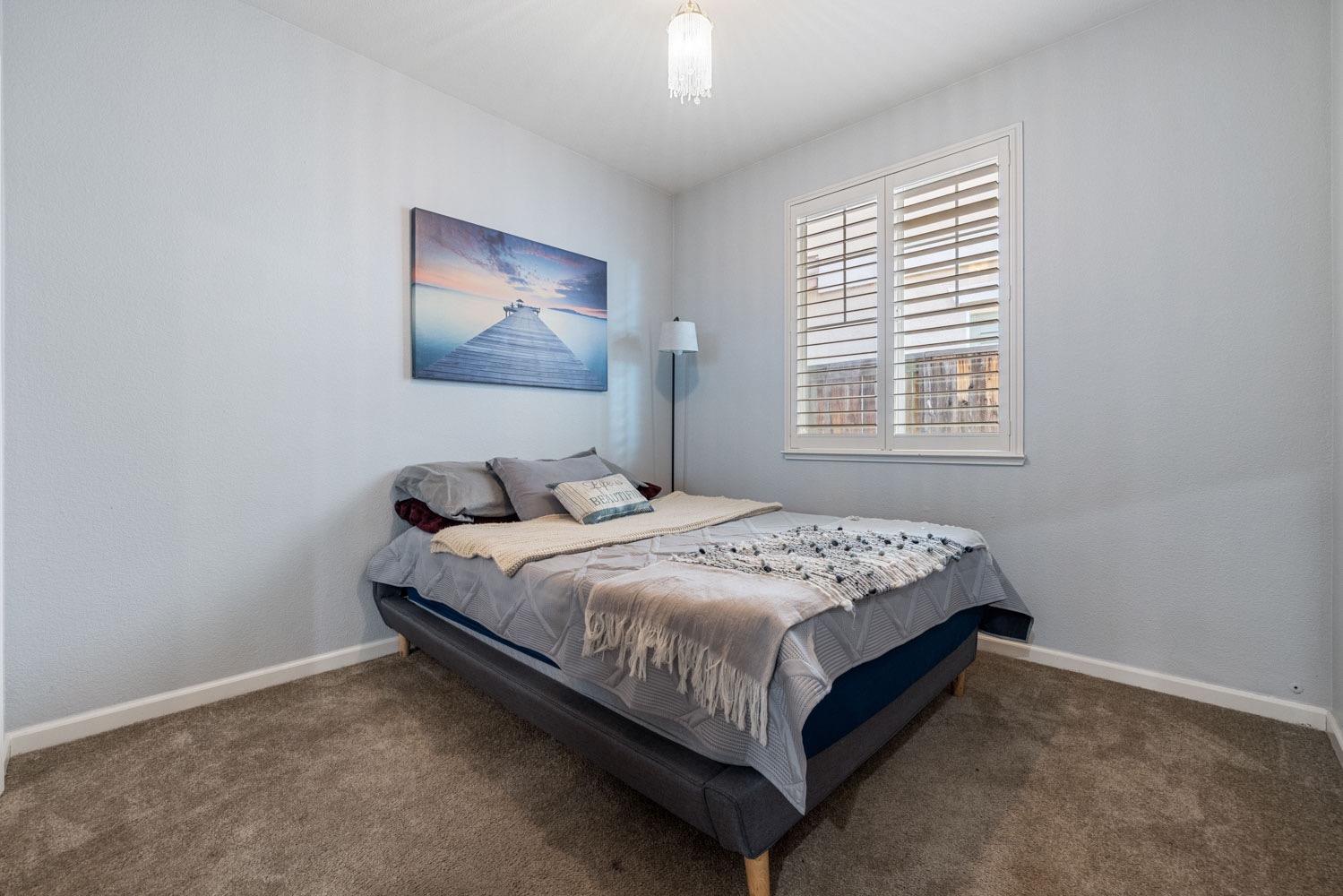 20633 Sarazen Pl, Patterson, CA 95363