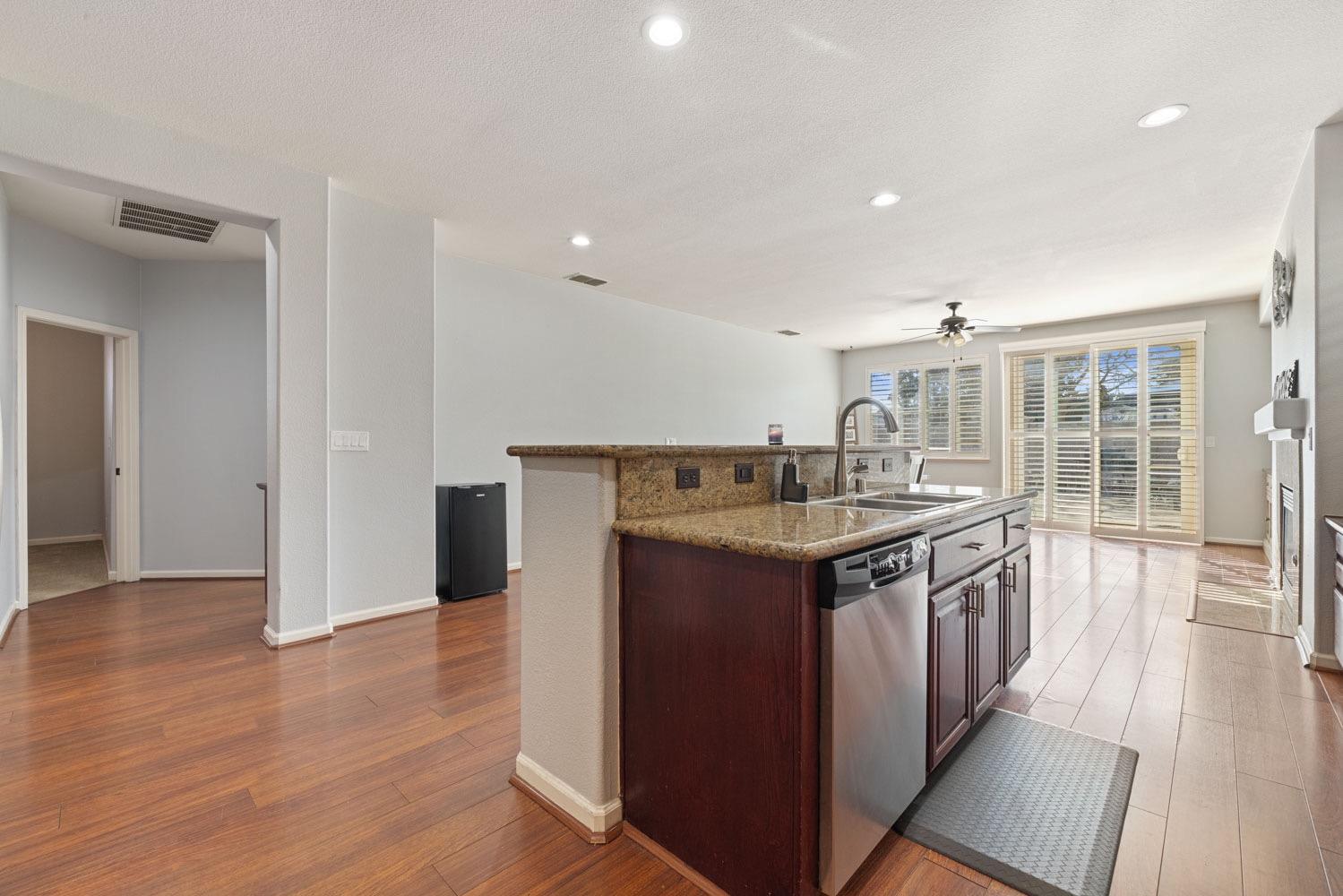 20633 Sarazen Pl, Patterson, CA 95363