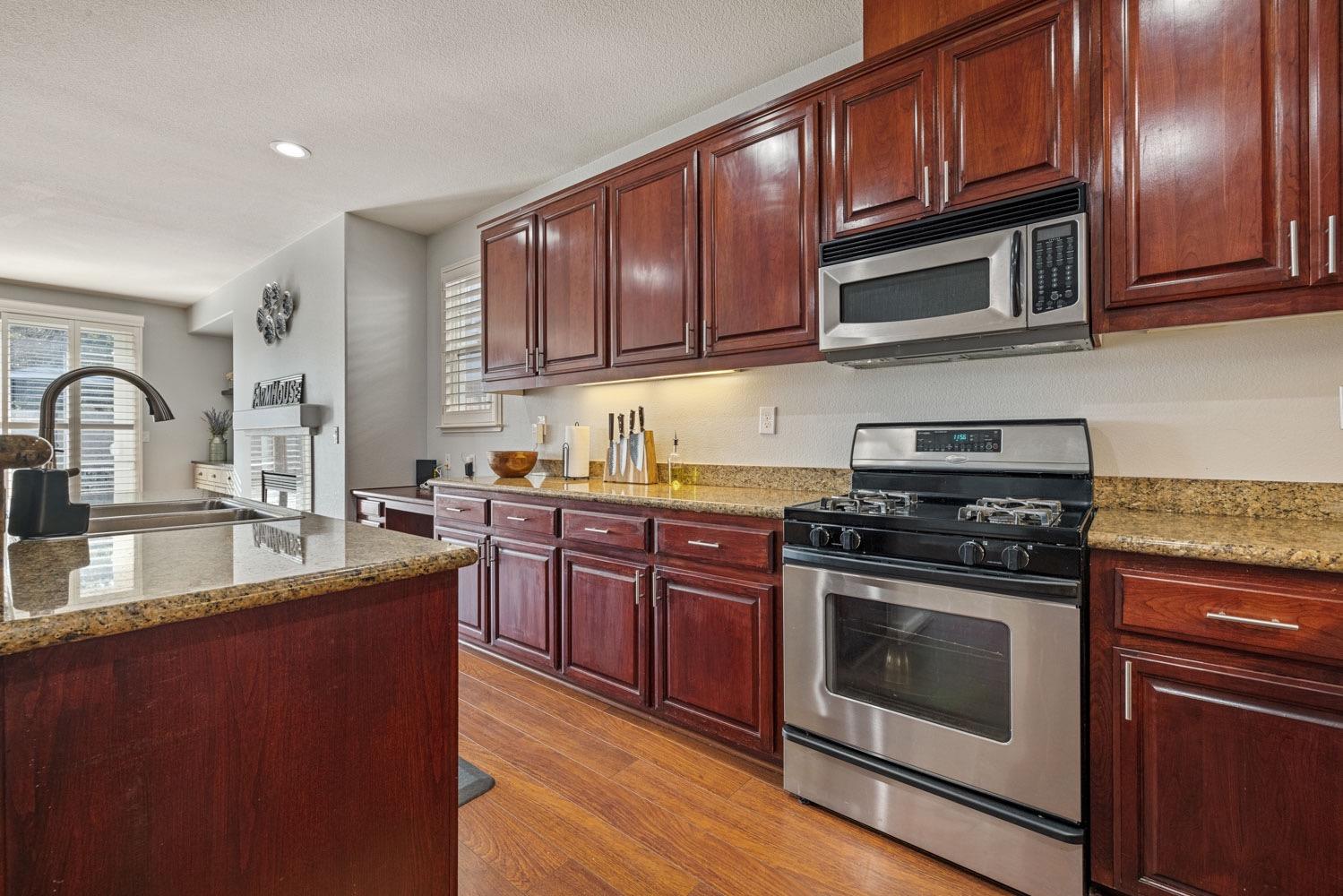 20633 Sarazen Pl, Patterson, CA 95363