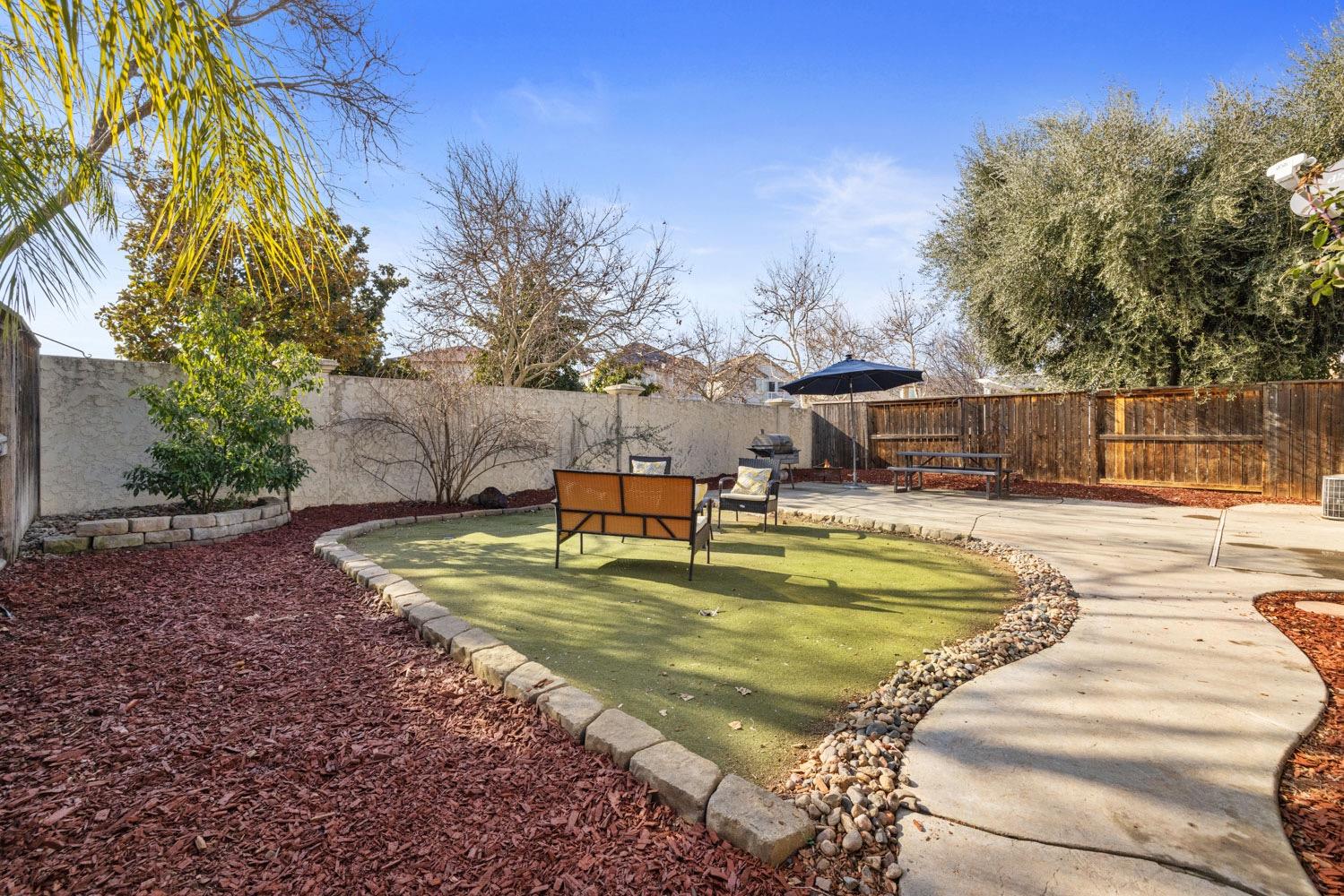 20633 Sarazen Pl, Patterson, CA 95363