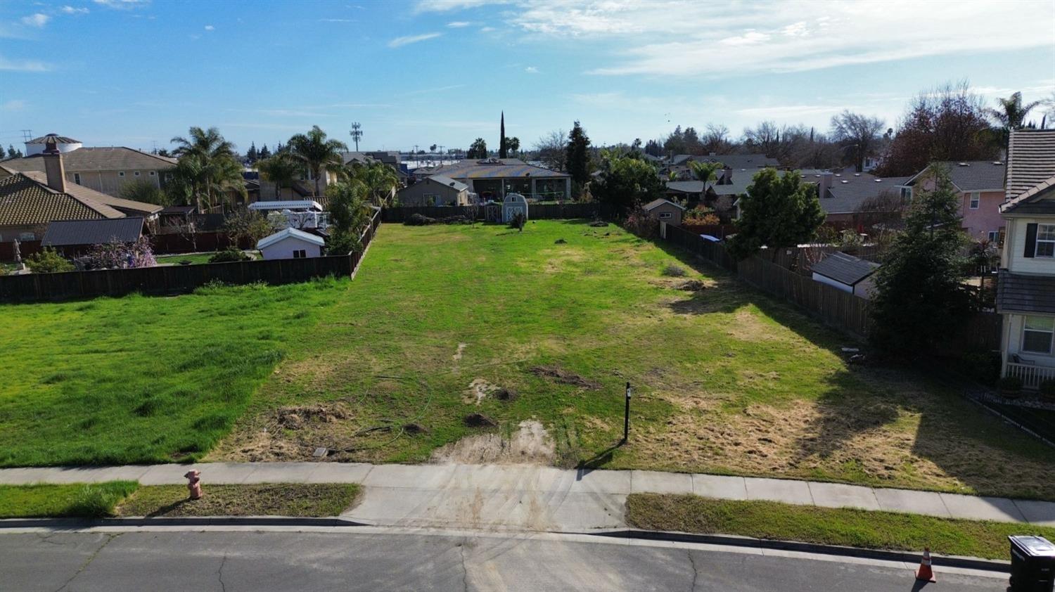 2900 Canyon Falls Dr, Modesto, CA 95351