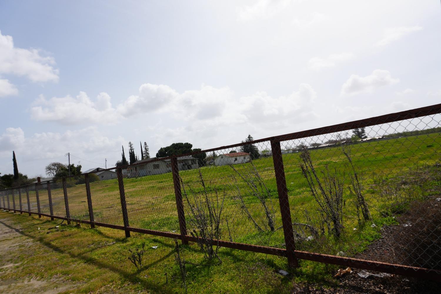 11150 E Highway 120, Manteca, CA 95336